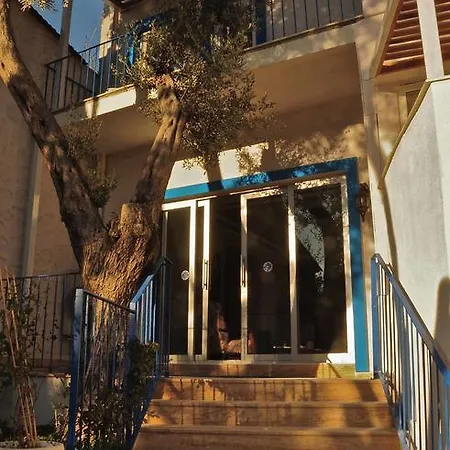 Zena Bodrum Отель Гюверджинлик